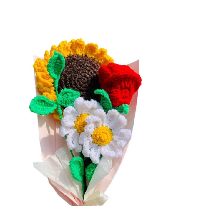 Handmade Crochet Flower Bouquet with Custom Stamped Note – Perfect Gift for Mother’s Day or Graduation