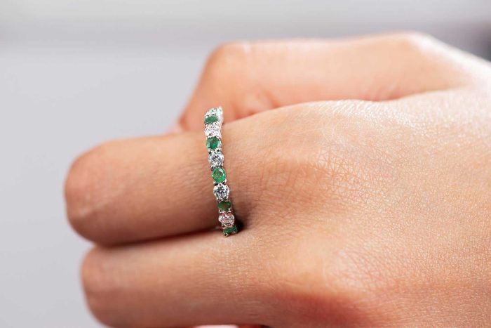Gleam of Emerald and Moissanite Ring in 925 sterling silver with 2.75mm emerald and Moissanite stones