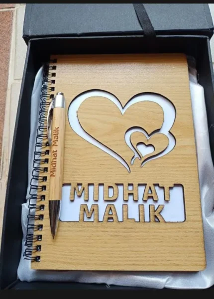 Customized wooden diary with heart-shaped design and gift box