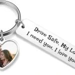 Personalized Stainless Steel Keychain with Custom Photo and Engraving - Gift for Men & Women