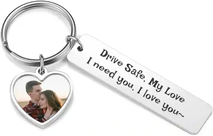 Personalized Stainless Steel Keychain with Custom Photo and Engraving - Gift for Men & Women