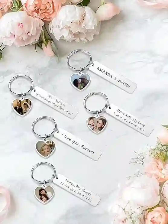 Personalized Stainless Steel Keychain with Custom Photo and Engraving - Gift for Men & Women