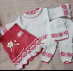 Handmade woolen 4-piece baby winter outfit in customizable sizes and colors for newborns and toddlers.